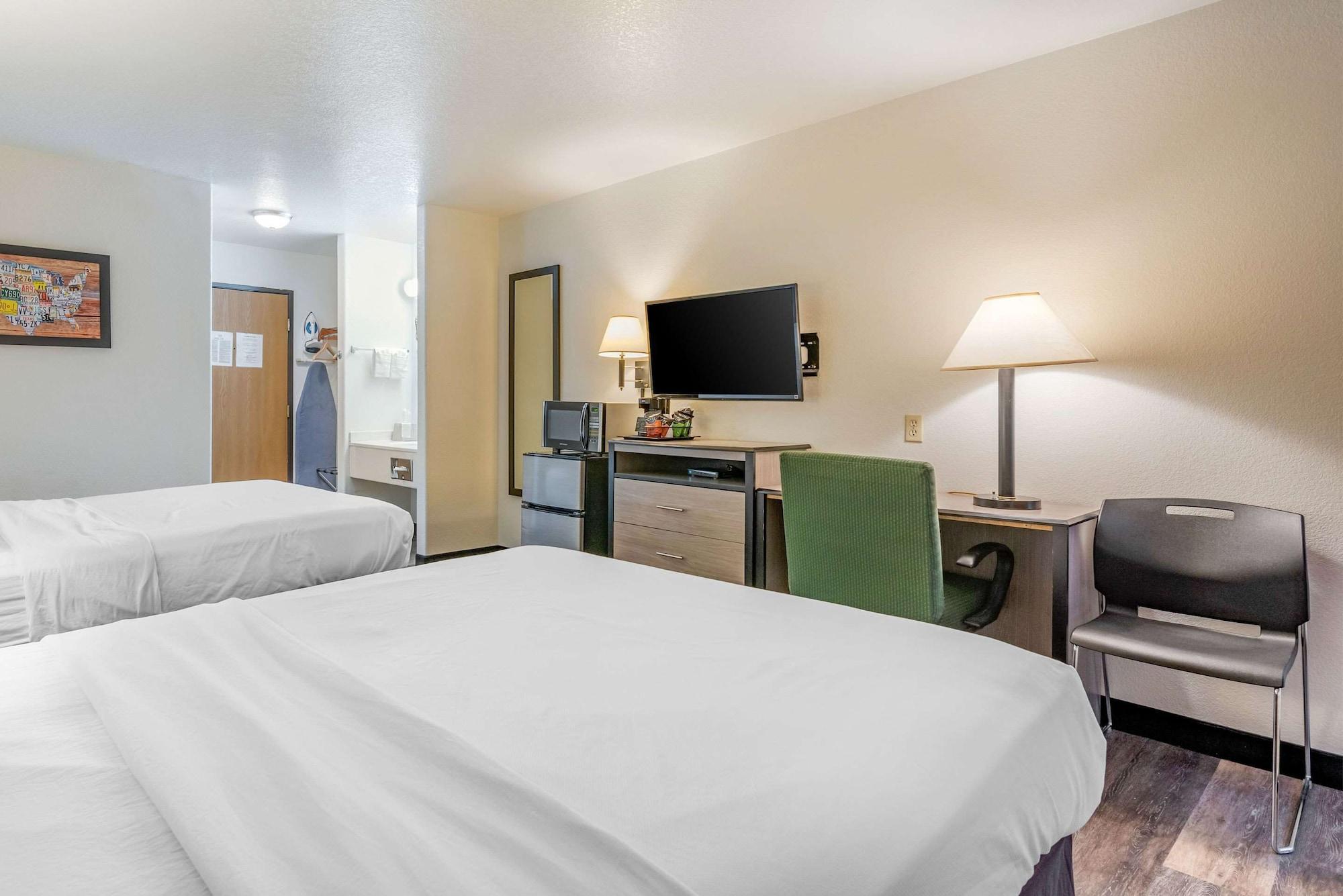 Econo Lodge Πουέμπλο Εξωτερικό φωτογραφία