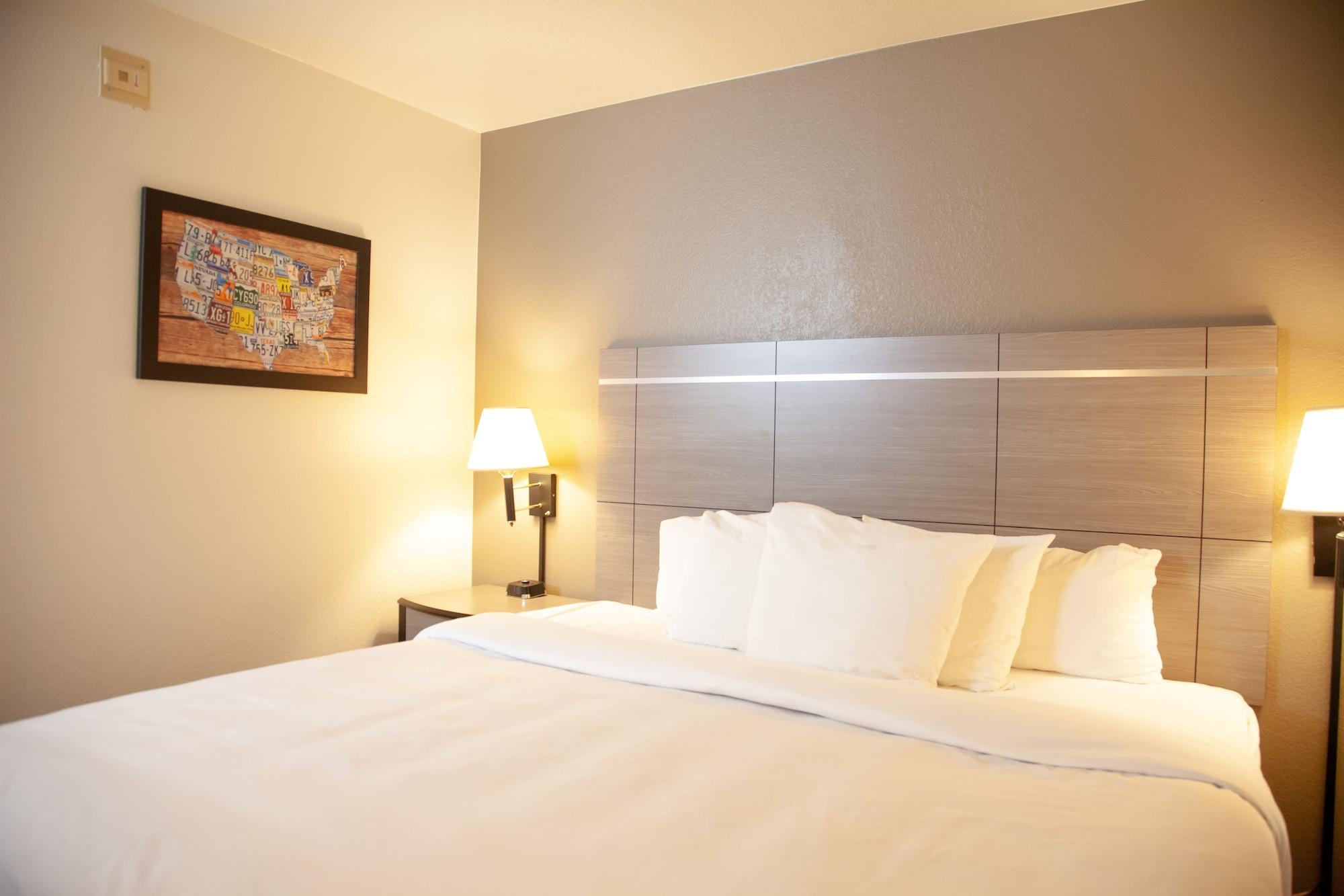Econo Lodge Πουέμπλο Εξωτερικό φωτογραφία
